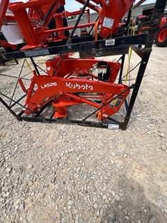 Kubota LA526 Loader