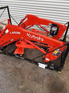 Kubota LA526 Loader