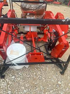 Kubota LA766 Loader, 13 Horsepower L2291