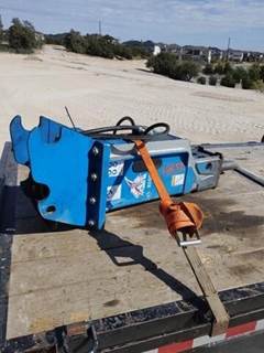 OKADA ORV800SH Pile Driver