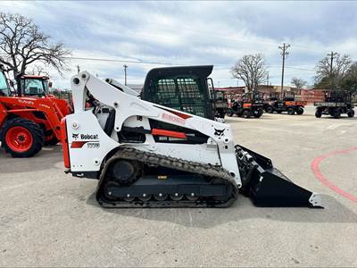 Bobcat T770 Compact Track Loader