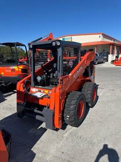 Kubota SSV75 Skid Steer