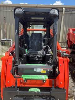 Kubota SVL75-3 Track Skid Steer