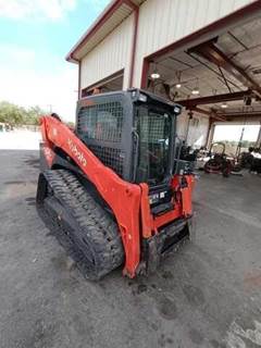 Kubota SVL97-2 Track Skid Steer