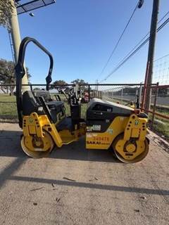 Sakai SW354 Smooth Drum Roller Compactor
