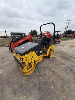 Sakai SW354 Smooth Drum Roller Compactor