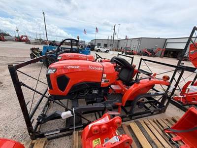 Kubota L2502HST Tractor
