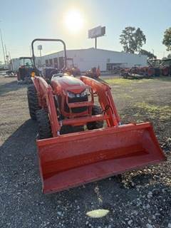 Kubota L3902HST Tractor
