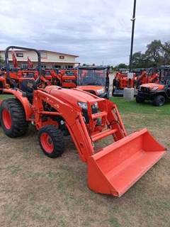 Kubota L3902HST Tractor