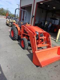 Kubota L3902HST Tractor