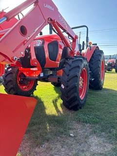 Kubota M5-111HD-1 Tractor