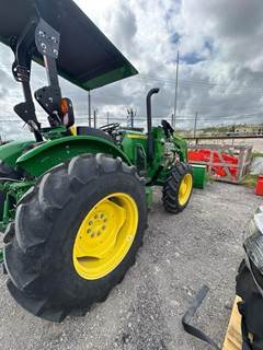 John Deere 5075E Tractor
