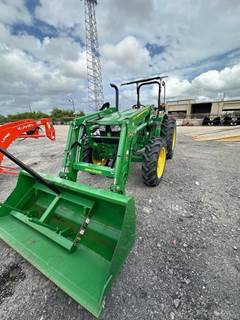 John Deere 5075E Tractor