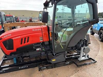 Kubota L6070PRM Tractor