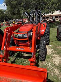 Kubota M7060HD Tractor