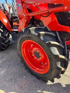 Kubota M7060HD Tractor
