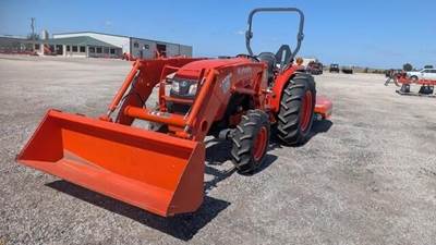 Kubota MX5400 Tractor