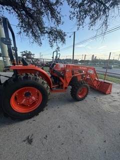 Kubota MX5400 Tractor