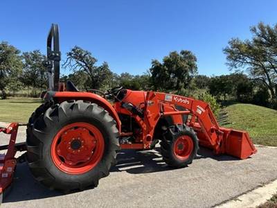 Kubota MX5400HST Tractor