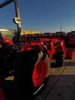 Kubota MX5400HST Tractor