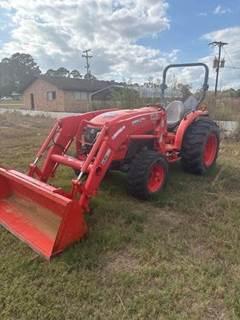 Kubota MX5800HST Tractor