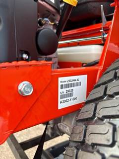 Kubota Z232 Zero Turn Mower