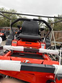Kubota Z232 Zero Turn Mower