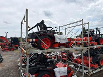 Kubota Z242 Zero Turn Mower