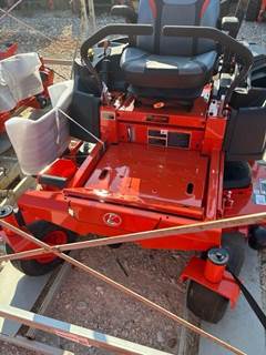 Kubota Z242 Zero Turn Mower