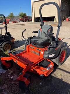 Kubota Z412 Zero Turn Mower