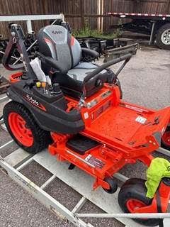 Kubota Z412 Zero Turn Mower