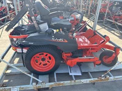 Kubota Z412 Zero Turn Mower