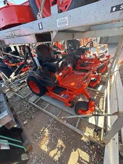 Kubota Z412 Zero Turn Mower