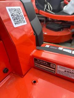 Kubota Z422 Zero Turn Mower