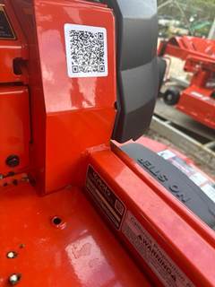 Kubota Z422 Zero Turn Mower