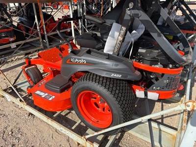 Kubota Z422 Zero Turn Mower