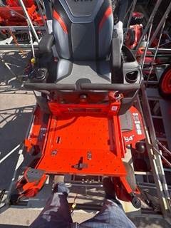 Kubota Z422 Zero Turn Mower