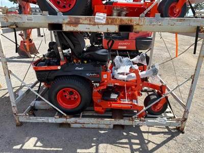 Kubota Z726X Zero Turn Mower