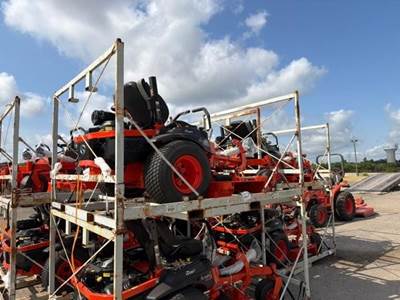 Kubota Z726X Zero Turn Mower