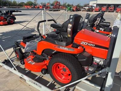 Kubota ZD1011 Zero Turn Mower