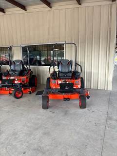 Kubota ZD1211 Zero Turn Mower