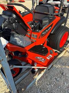 Kubota ZD1211 Zero Turn Mower