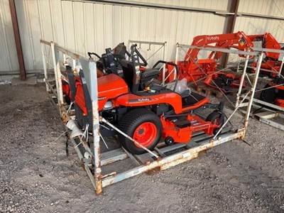 Kubota ZG227 Zero Turn Mower