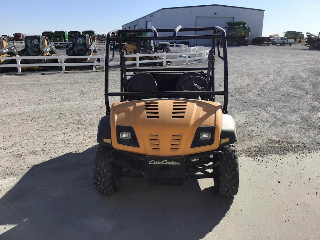 2014 Cub Cadet VOLUNTEER Utility Vehicle For Sale, 800 Hours