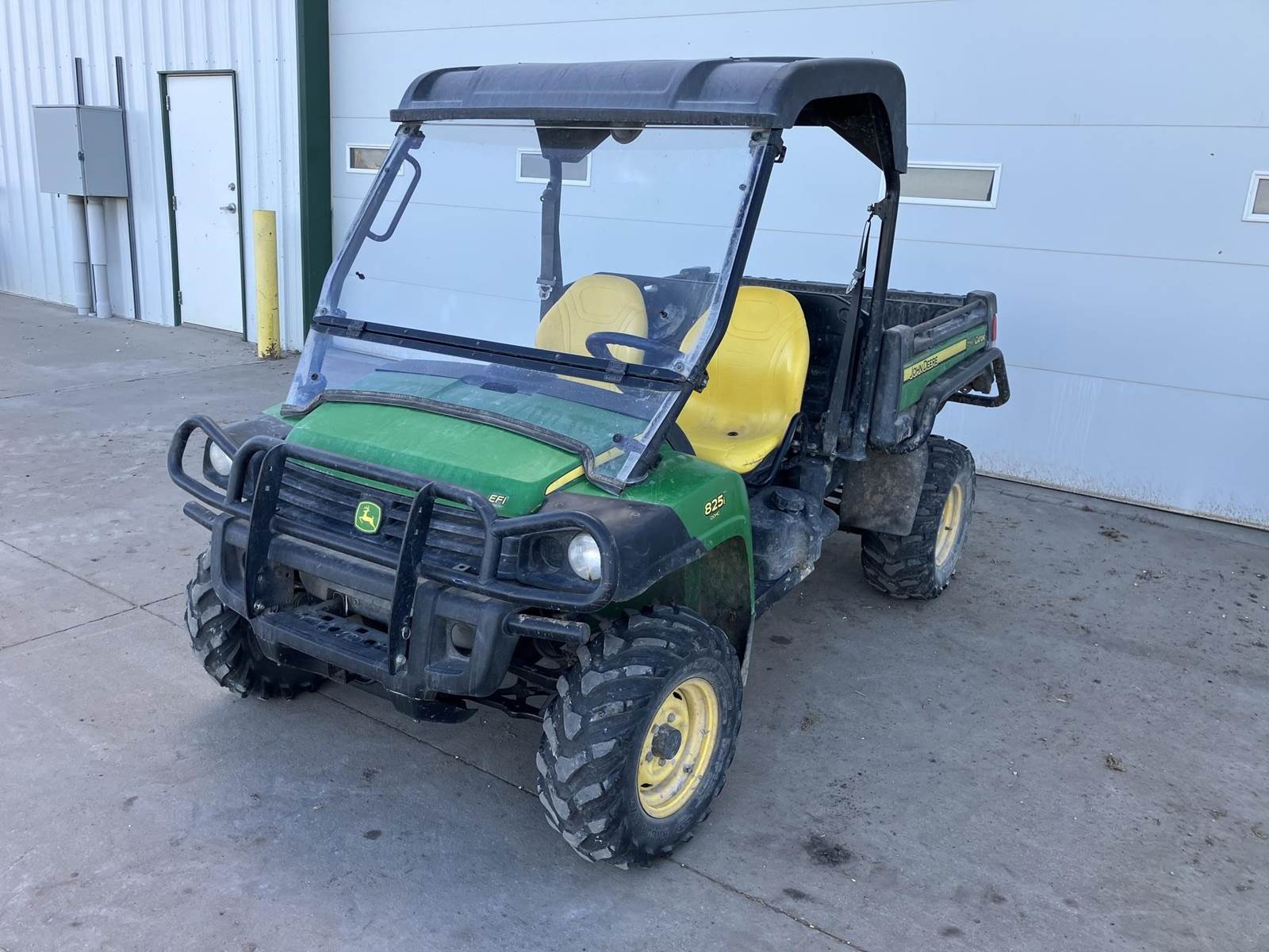 2013 John Deere GATOR XUV 825i Utility Vehicle For Sale, 2,105 Hours