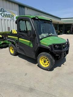 John Deere GATOR XUV 835R Utility Vehicle