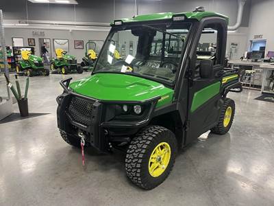 John Deere GATOR XUV 835R SIGNATURE EDITION Utility Vehicle