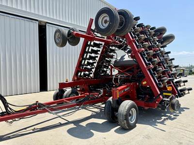 Case IH PRECISION DISK 500T Seeder