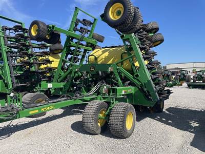 John Deere N540C Seeder