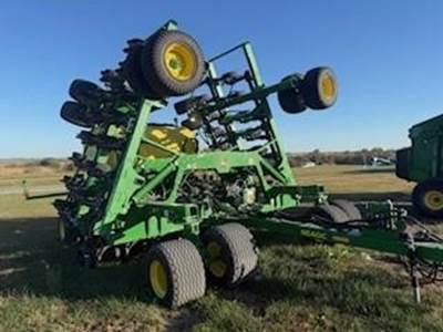 John Deere N540C Seeder